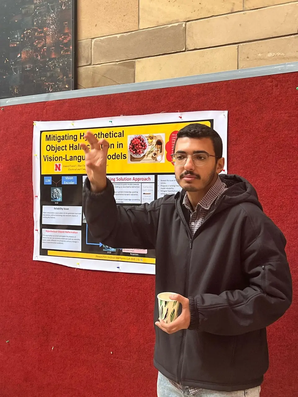 عرض بحثي في مؤتمر EURECA (AUC) - صورة 2